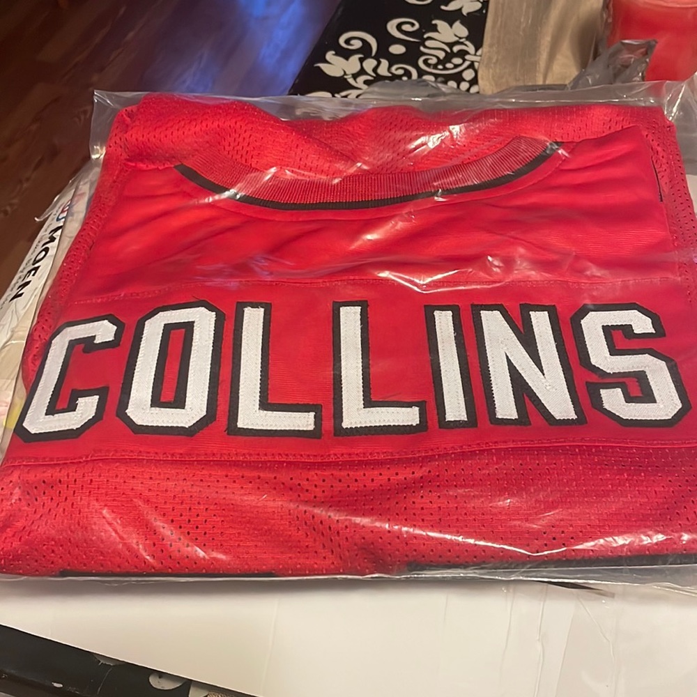 Zaven Collins autographed jersey